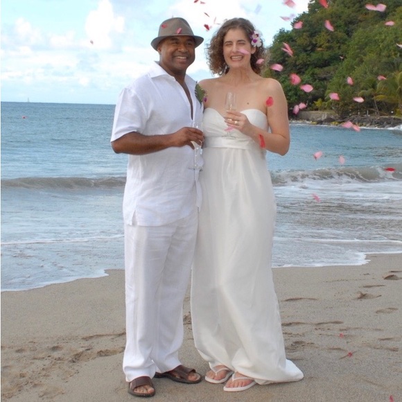 Meet your Posher, Amy - Picture 2 of 4